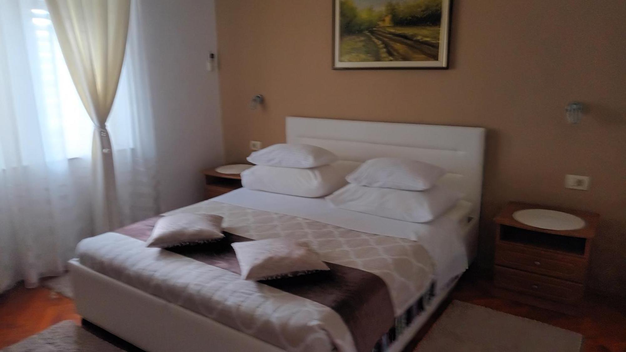 Guesthouse Vrlic Split Exterior photo