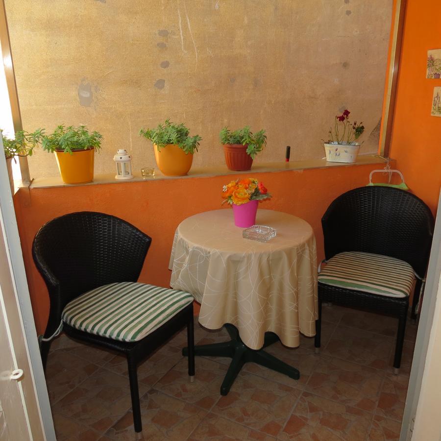Guesthouse Vrlic Split Exterior photo